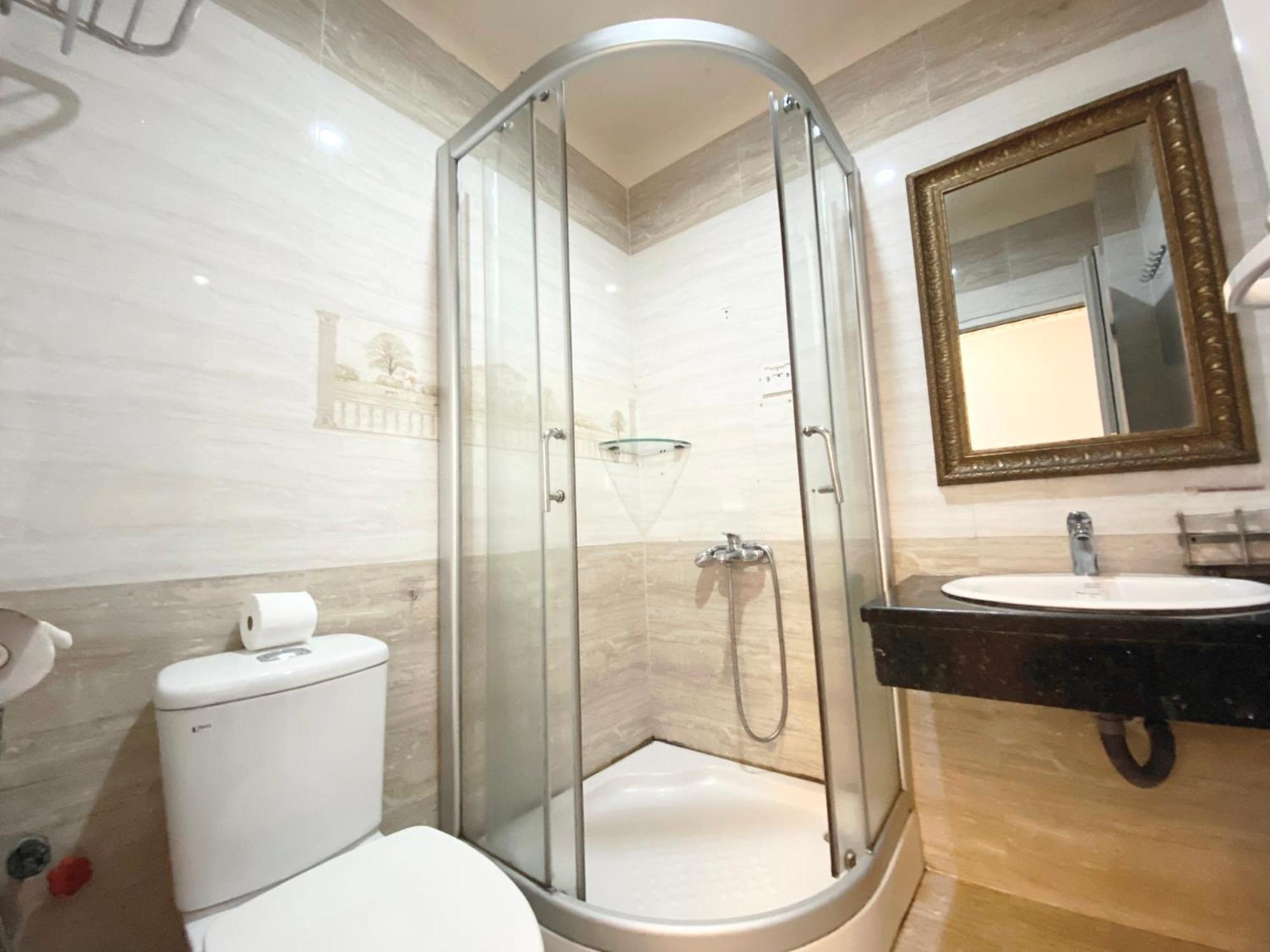Crowne Bui Vien Hotel مدينة هوشي منه المظهر الخارجي الصورة